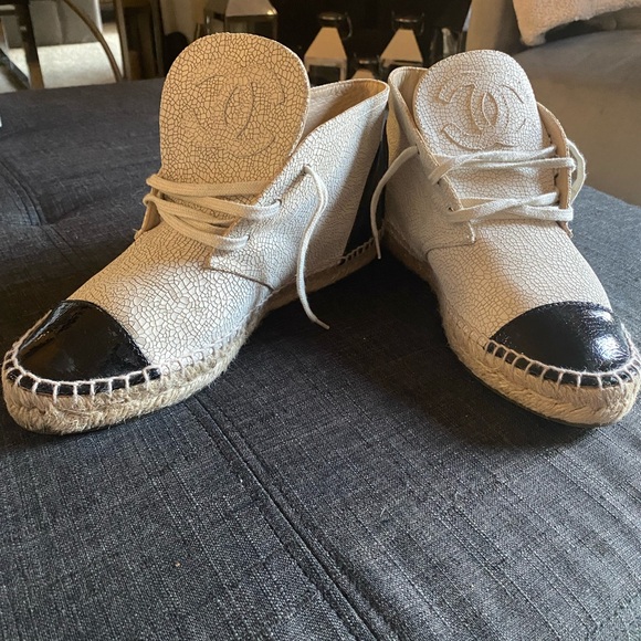 CHANEL Cream and Black Espadrille Boots - Picture 1 of 8